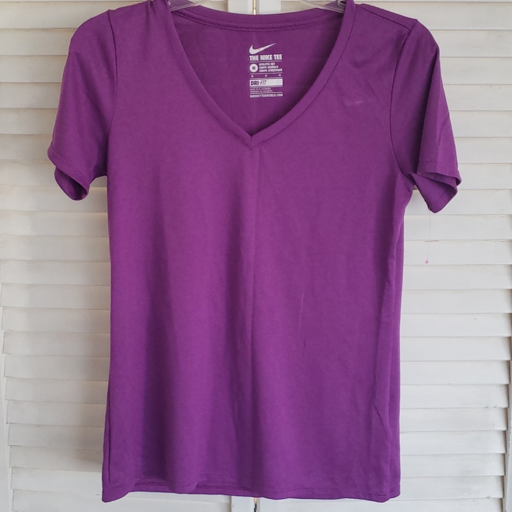 Nike Short Sleeve T-Shirt, Magenta
